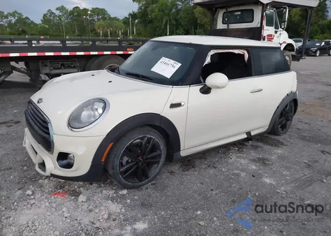 2018 Mini Hardtop Cooper/Oxford Edition z USA, uszkodzony, nr VIN WMWXP5C59J3C65014